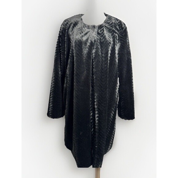 Fever Womens Faux Fur Coat Round Neck Long Sleeves snap button Black Sz M - Picture 1 of 12